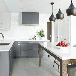 Gray wallpaper in the kitchen photo combination