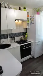 Kitchen Design 6M2 In Khrushchev With Refrigerator And Gas