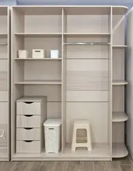 Өлшемдері фото интерьер мазмұны бар жатын бөлмесіндегі гардероб