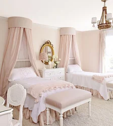 Екі қызға арналған фото жатын бөлме