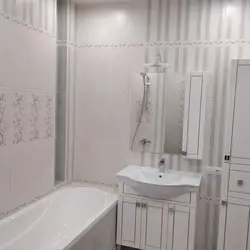 Ceramic marazzi country chic photo in the bathroom interior