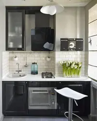 Built-in kitchen design for a small kitchen