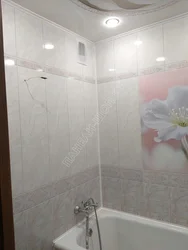 How to decorate a bathroom with plastic photo