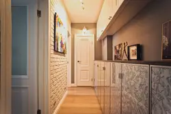 Design of a long narrow hallway in a modern style