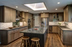 Kitchen layout design in houses
