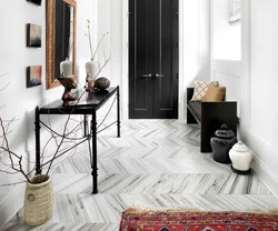 Flooring in the hallway design