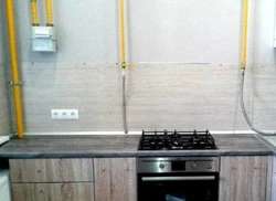 Можно на кухне закрыть газовую трубу на кухне фото