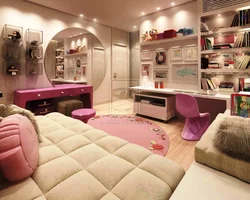 Small bedroom for a teenage girl photo