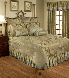 Curtains for the bedroom with a bedspread photo