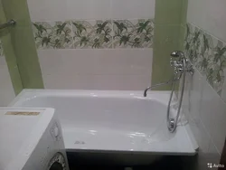 Design of ceilings in a bathroom in Khrushchev