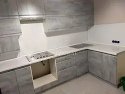 Стальніца пад бетон у інтэр'еры кухні фота