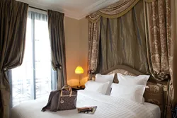 Curtains for bedroom photo