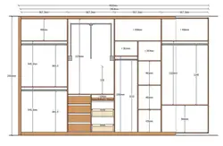 Koridorda o'rnatilgan shkaf chizmalar va diagrammalar fotosuratlari