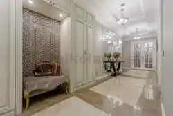 Дызайн пярэднім пакоі сучасная класіка