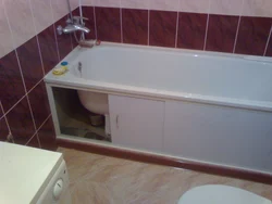 How to close a bathroom photo