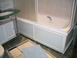 How To Close A Bathroom Photo
