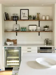 Kitchen design with open shelves and cabinets