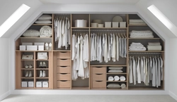 Photo of an equipped dressing room
