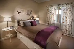 Color combination in the bedroom interior brown