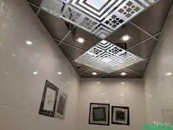 Касетная столь у ванну фота