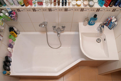Hamam və lavabo dizaynı üçün bir kran