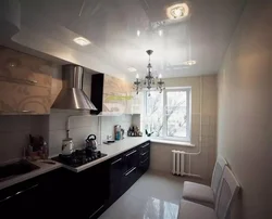 Mətbəx üçün asma tavanların şəkli 8 kv.m.