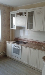 Tiffany Davita kitchen in the interior