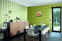 How to wallpaper in the kitchen design with pictures