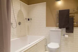 Tiles in the bathroom do not reach the ceiling photo