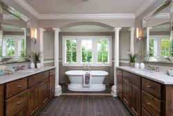 Bathtub With Column Photo