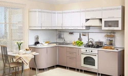 Choose the color of the kitchen set for a small kitchen photo