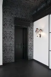 Koridorda qaranlıq divar kağızı fotoşəkili
