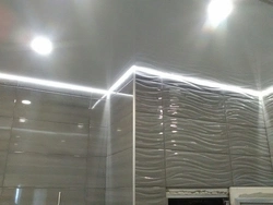 Photo of suspended ceilings in the bathroom with lighting