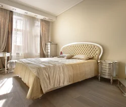 Curtains For Light Beige Wallpaper In The Bedroom Photo