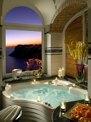 European-Quality Bathtub Renovation Photo