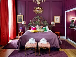 What colors goes with burgundy in a bedroom interior?