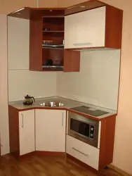 Убудаваныя кухонныя гарнітуры для маленькай кухні кутнія фота