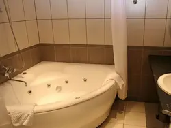 Пәтерде джакузи дизайны бар ванна