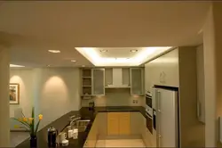 Mətbəx dizaynı üçün işıqlandırma ilə alçıpan tavan