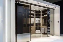 Sliding doors to wardrobe design