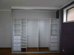 Modern Design Built-In Wardrobe In The Bedroom