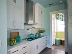 Gray-blue wall color in the kitchen interior