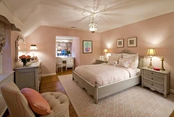 Bedroom design in peach tones