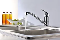 Кухня дизайн смеситель