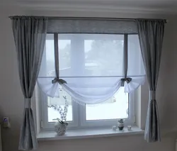 Window in the kitchen design of curtains and tulle