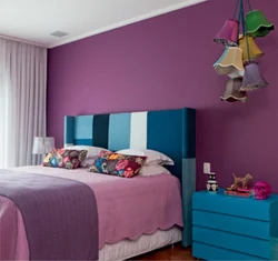 Combination Of Lavender Color In The Bedroom Interior