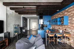 Zamonaviy loft uslubida yashash xonasi bilan oshxona dizayni