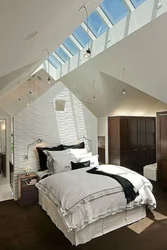 Design bedroom high ceiling