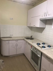 Королевский опал столешница в интерьере кухни