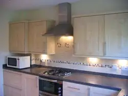 How to attach a hood in the kitchen photo